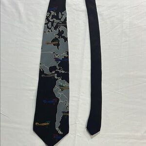 Vicky Davis 100% silk tie